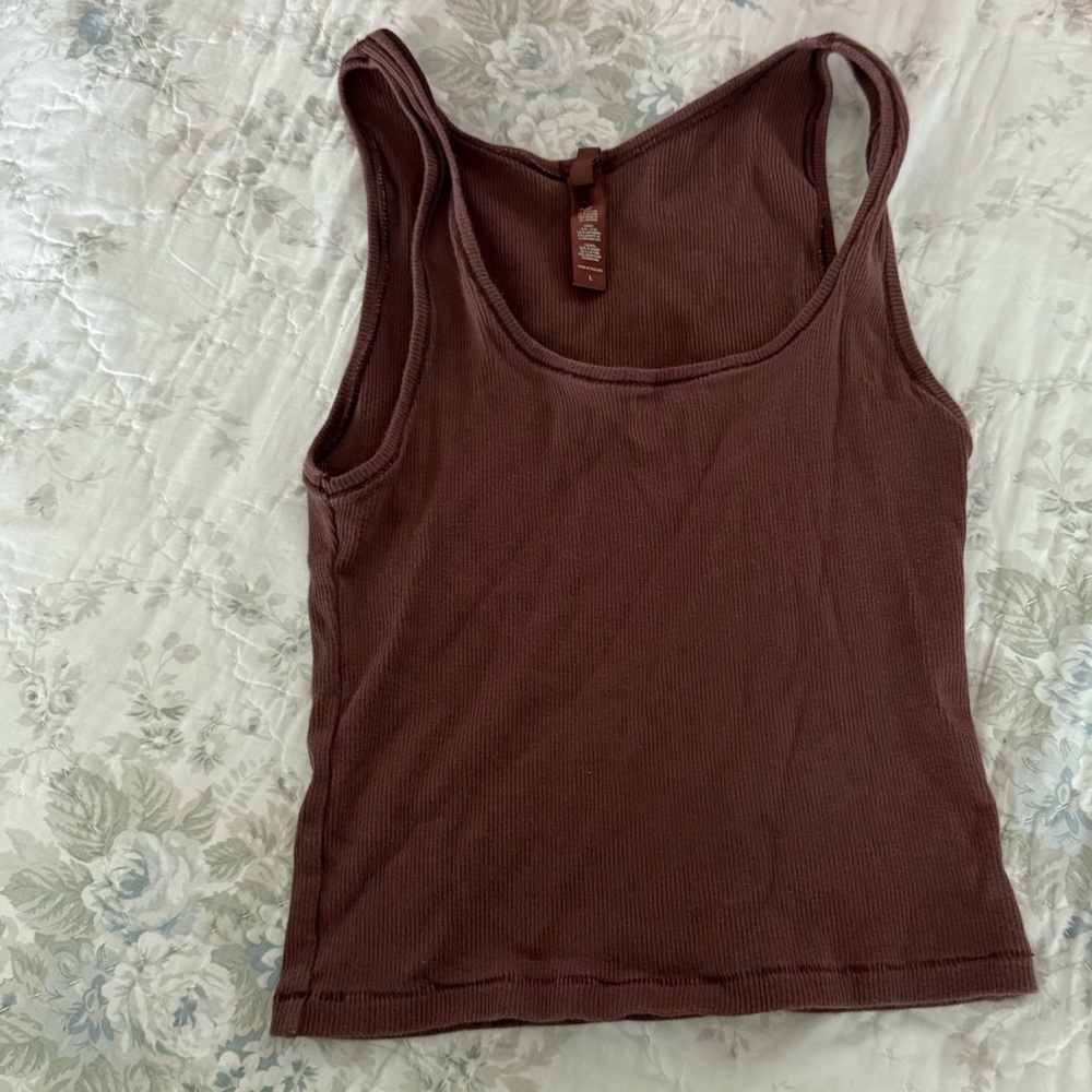 SKIMS Brown Ribbed Tank Top